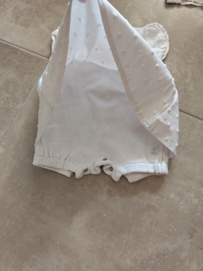 Lot 2 tenues bébé fille 1 mois - photo numéro 3