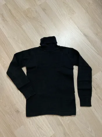Pull fin col roulé noir Zara Kids Taille 6 ans