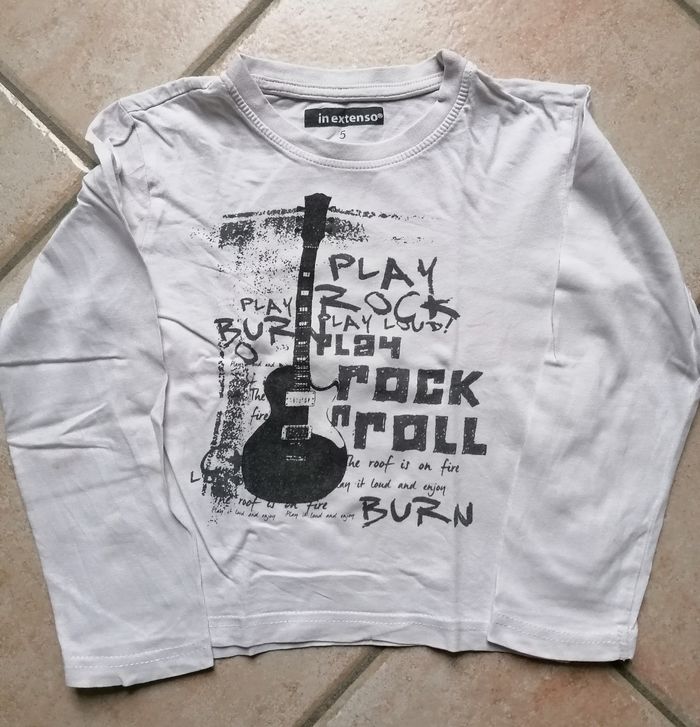 T-shirt manches longues 5 ans - photo numéro 4