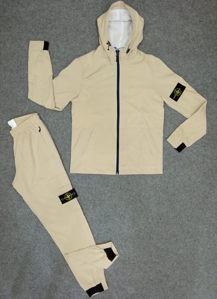 Stone island - photo numéro 2