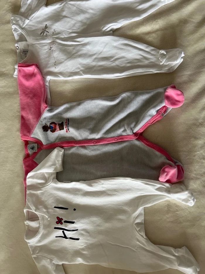 Lot de 3 pyjamas Noukie’s , Absorba et Petit filou