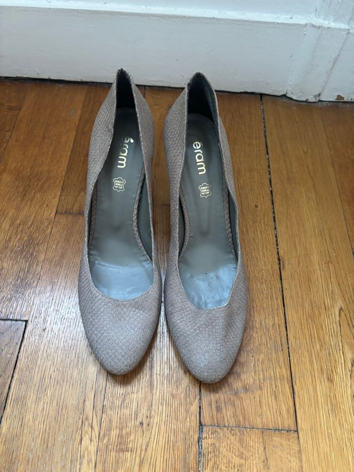 Escarpins beige Eram taille 41 neuves
