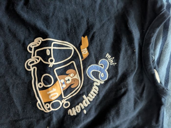 Lot 2 t-shirts manches longues 18mois - photo numéro 2