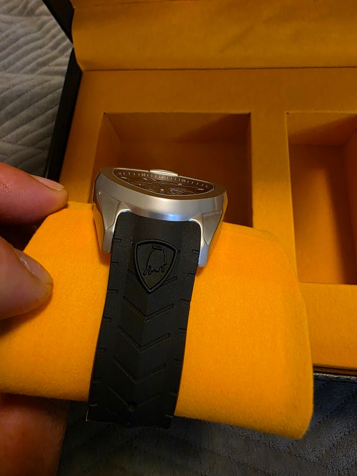 Montre Automobili Lamborghini avec coffret - photo numéro 4
