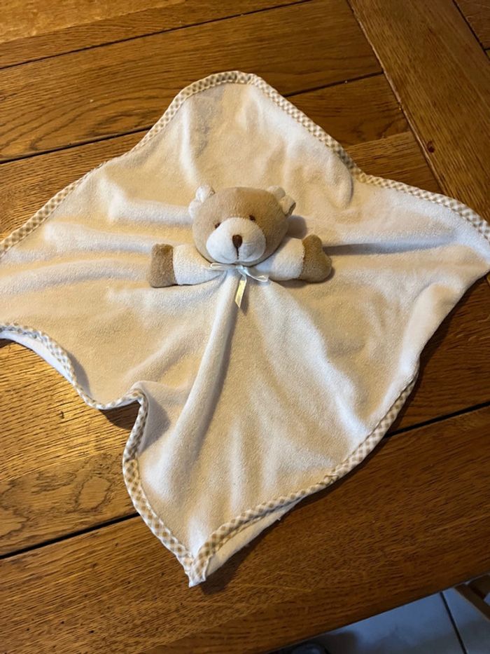 Doudou éponge ours simpson