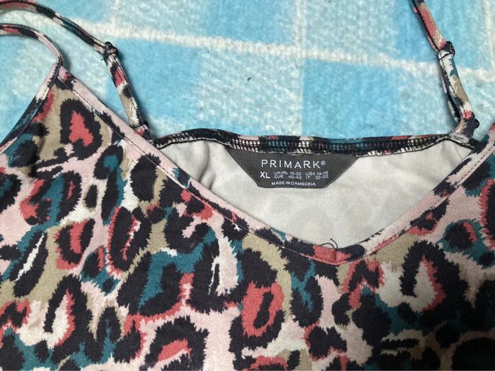 Haut à bretelle primark taille XL - photo numéro 3