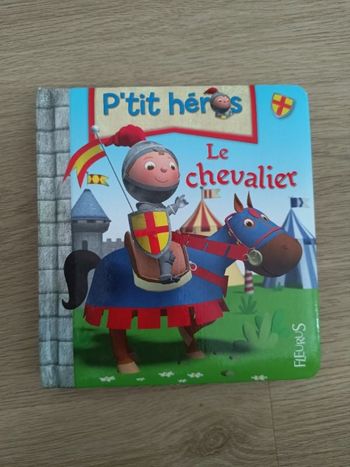 Livre p'tit héros le chevalier