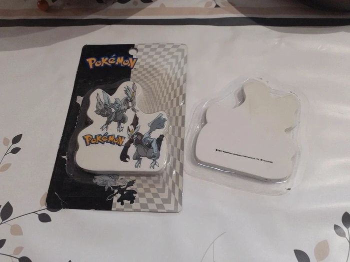 Grande gomme Pokémon neuves - photo numéro 4