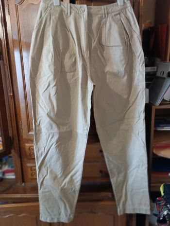 Chinos