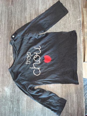 TEE shirt