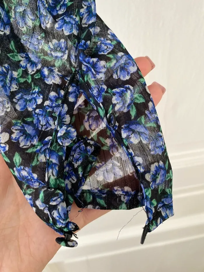 Blouse fluide fleurie Zara taille L - photo numéro 5