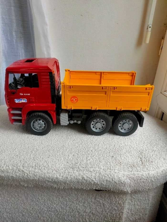 Camion benne Bruder - photo numéro 2