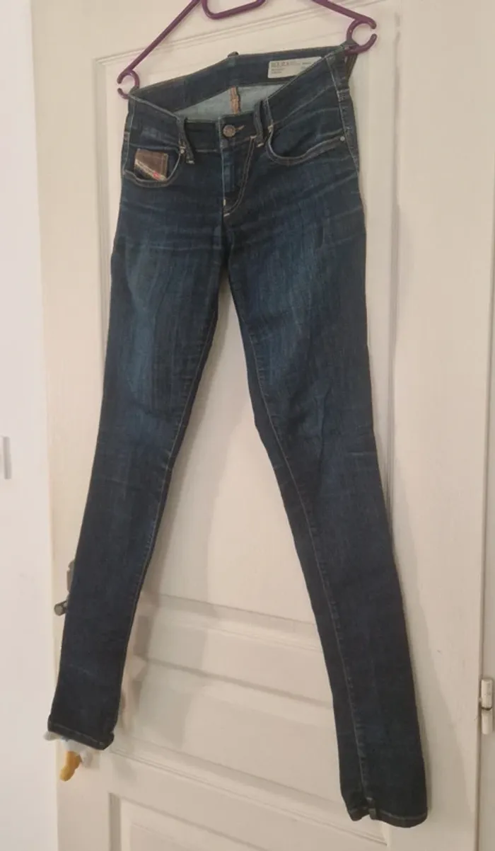 Jeans Diesel taille 25 - photo numéro 4