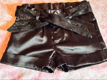 Short festif en satin noir petite fille