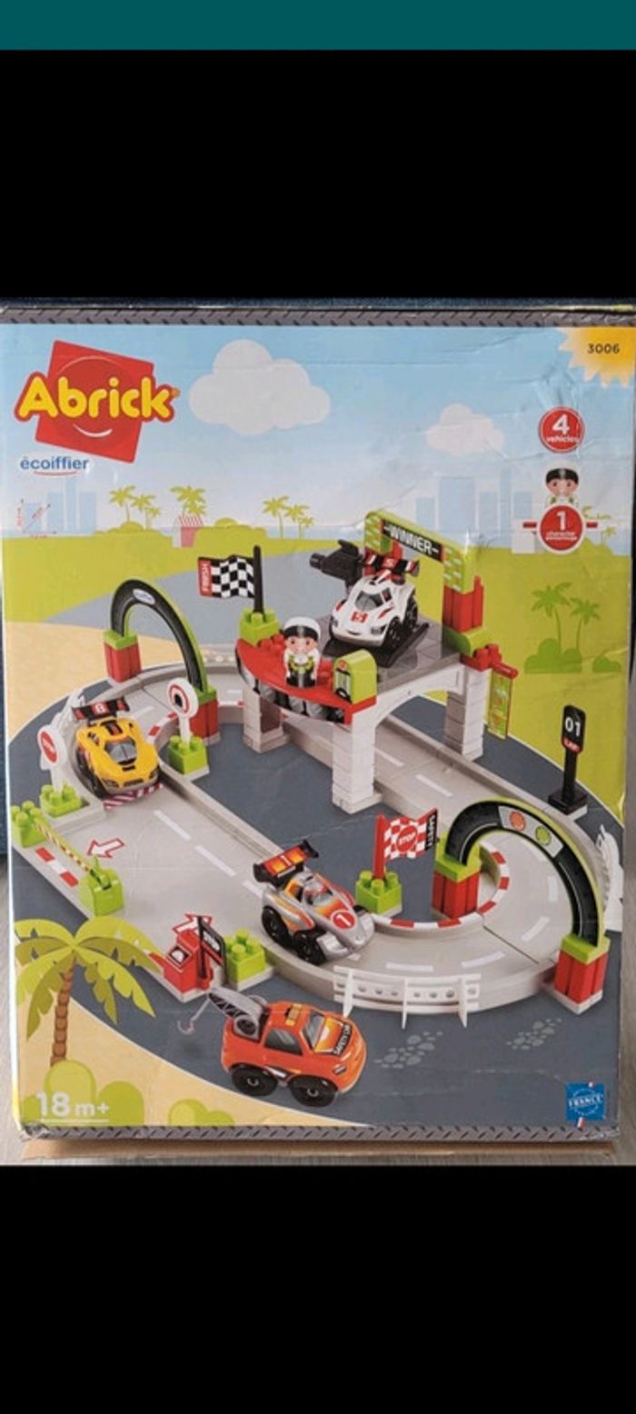 Circuit abrick 3006 ecoiffier neuf - photo numéro 4