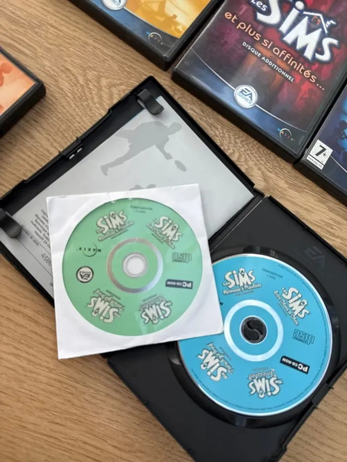 Jeux PC - The Sims disques additionnels - photo numéro 3