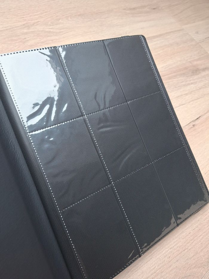 Classeur rigide de rangement pour 360 cartes Pokémon / lorcana de qualité premium en jaune 🟨 - photo numéro 2