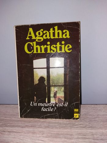 Livre de poche Agatha Christie