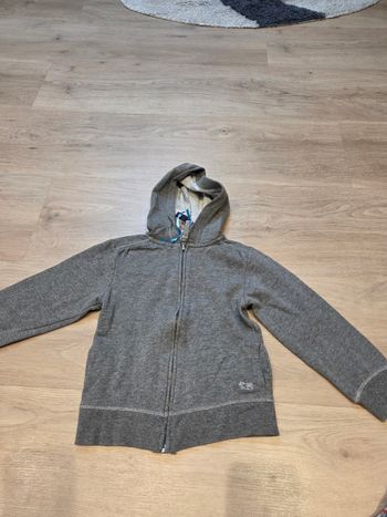 Gilet zippé à capuche 5 ans