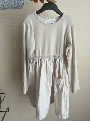 Robe beige Zara 6ans 🤍