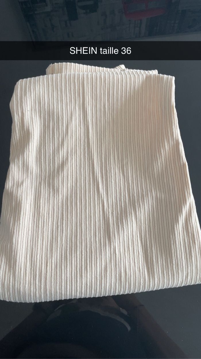 Pantalon beige - photo numéro 3