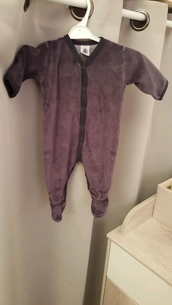 Pyjama petit bateau violine taille 3 mois
