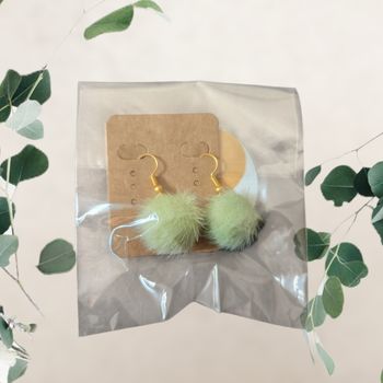 Boucle d'oreille à pompon 16mm - Neuf  🍀