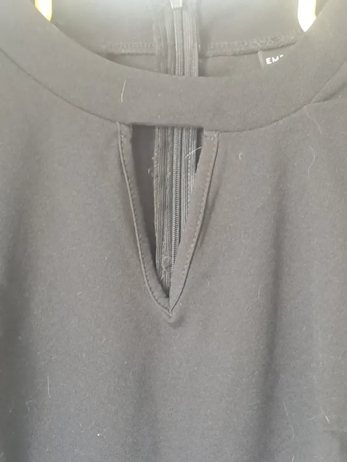 Robe noir à manches transparente Taille M - photo numéro 7