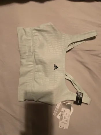 Brassiere sport adidas neuve