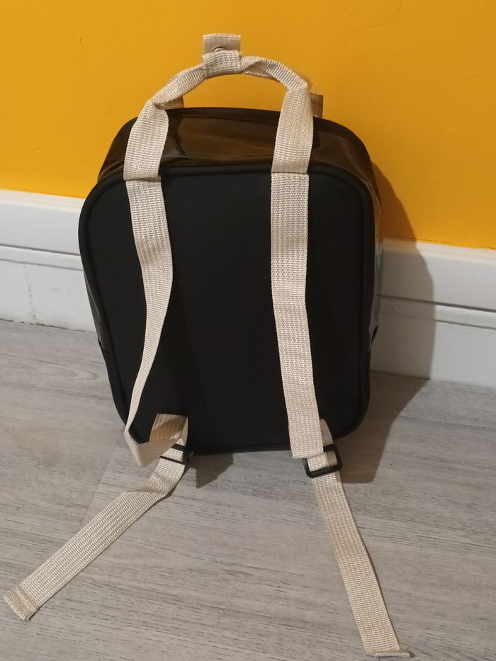 Sac à dos enfant Disney neuf - photo numéro 4