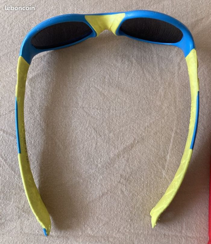 Maillot de bain + paire de lunettes de soleil - photo numéro 7