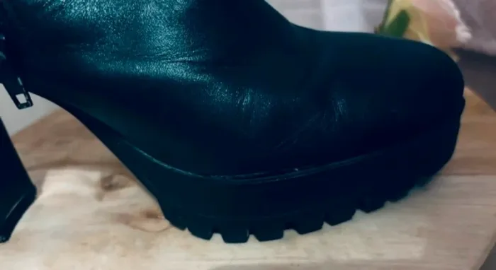 Bottines Primadonna cuir noir – talons 10 cm – T39 🌈 - photo numéro 6