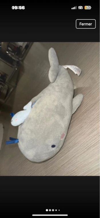 Peluche baleine et son bébé baleine jacadi peu servie