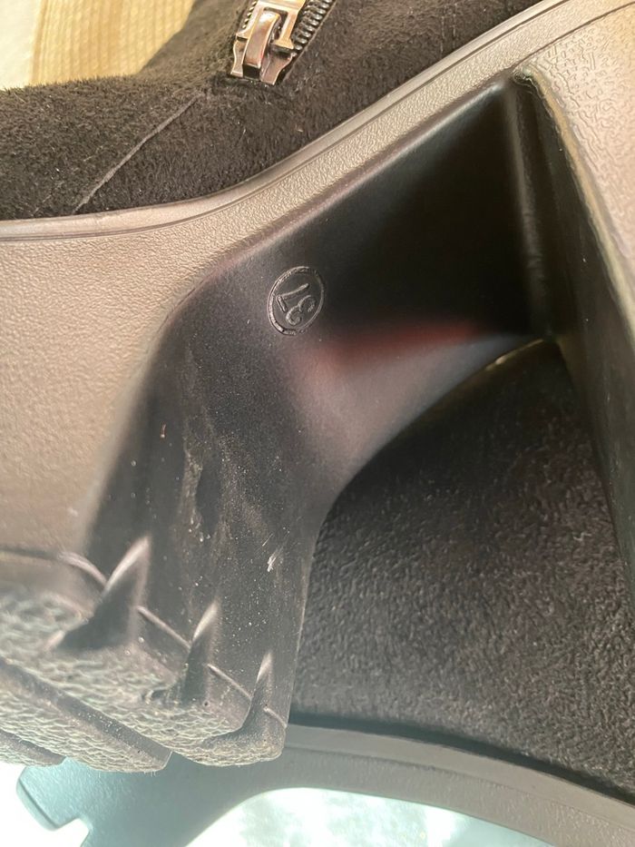 Bottines à talon taille 37 - photo numéro 4