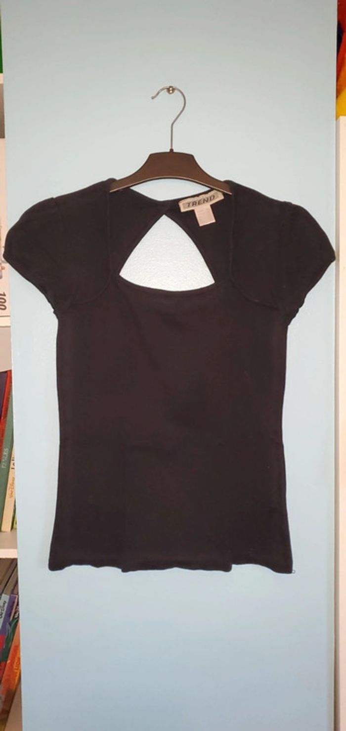 Haut décolleté fantaisie