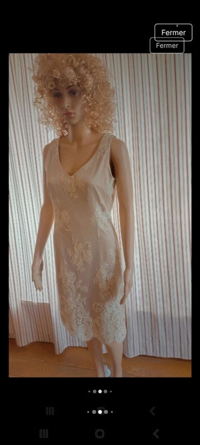 Magnifique Robe Talking French Antwerp 36 - photo numéro 3