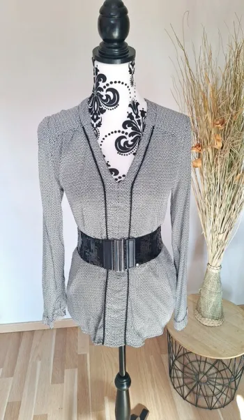 Jolie blouse femme taille 36