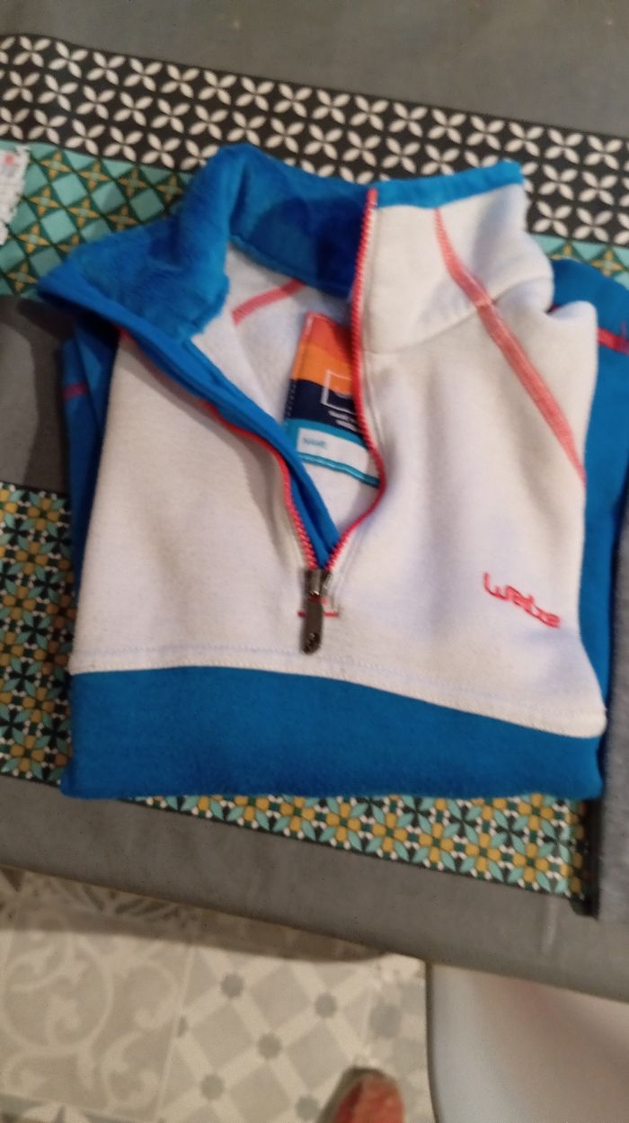 Lot 6 vêtements techniques ski 6 8 ans - photo numéro 4