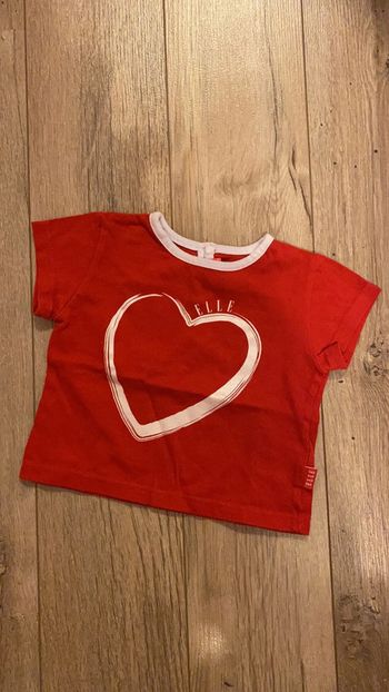 12 mois - superbe tee shirt rouge et blanc ELLE