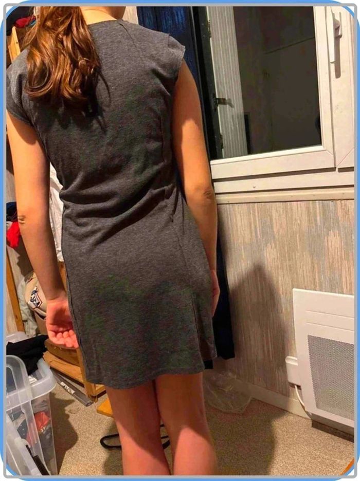 Robe desigual taille 40 - photo numéro 2