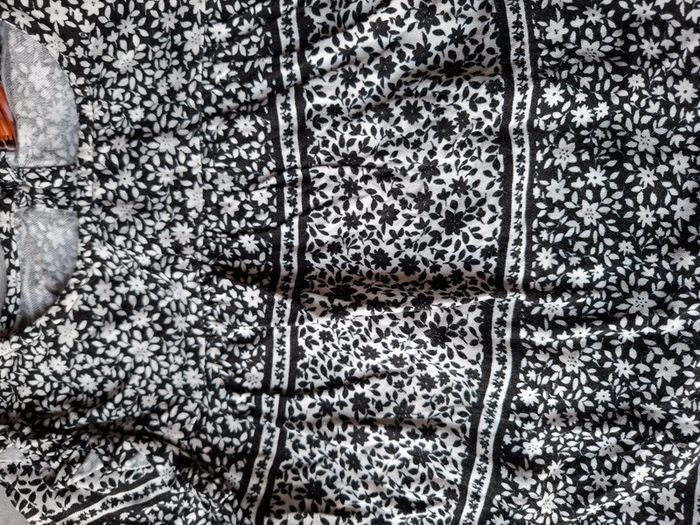 Blouse fleurie - photo numéro 2