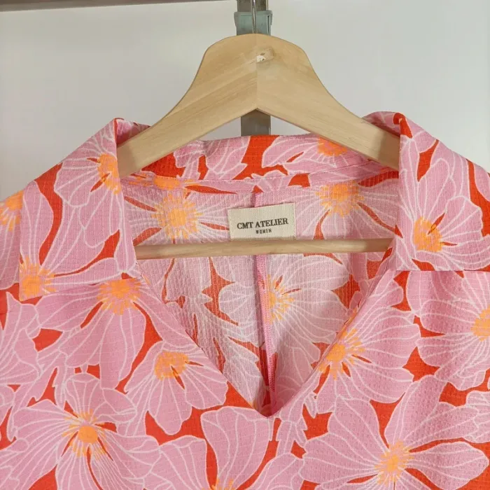 Chemise fluide fleurie rose orange CMT Atelier, col V nouée devant, taille M A516 - photo numéro 3