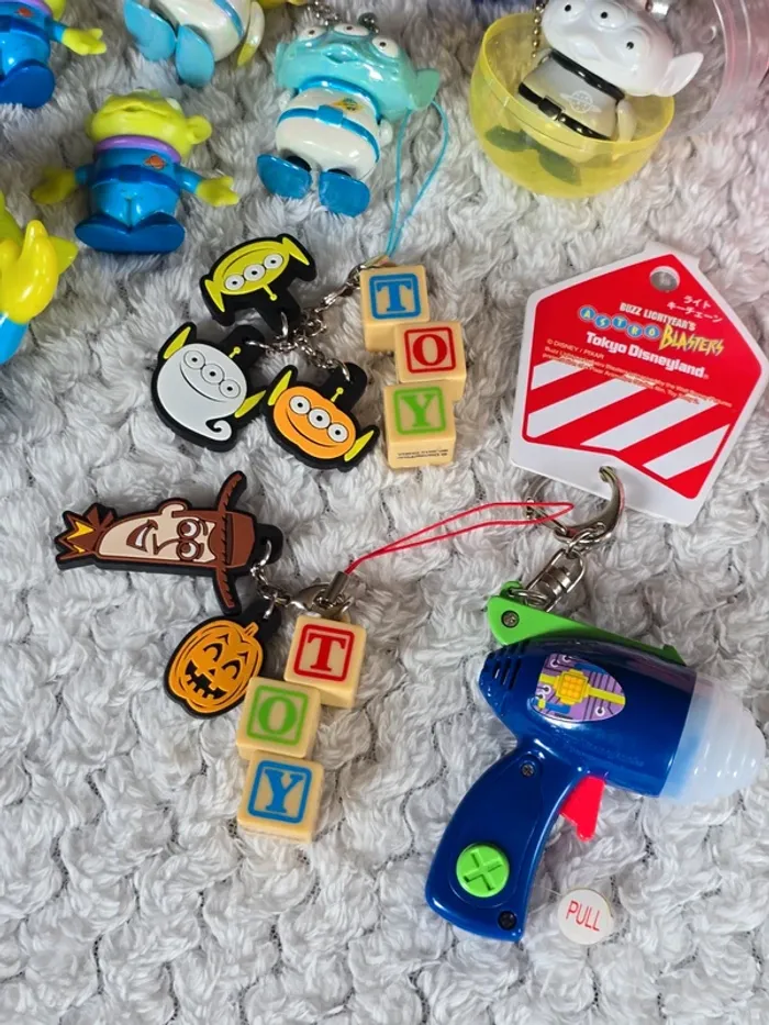 Gros lot de jouets Toy Story - photo numéro 18