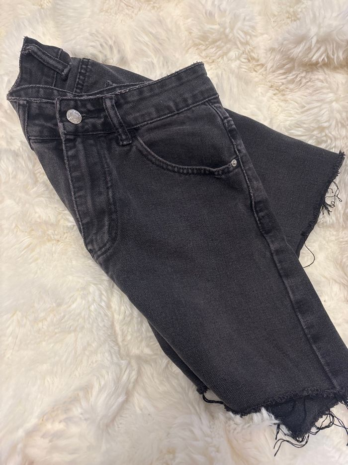 🖤 Short long noir – Jennifer – taille 34/36 - photo numéro 3