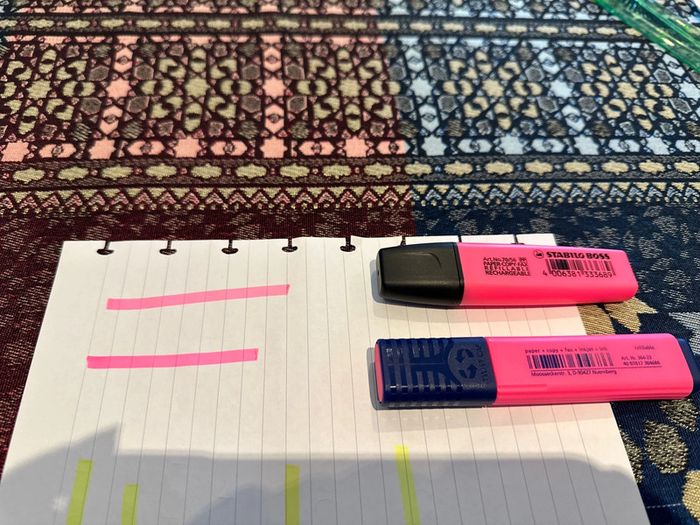 Lot de 2 fluos roses (Stabilo & Staedtler) - photo numéro 2