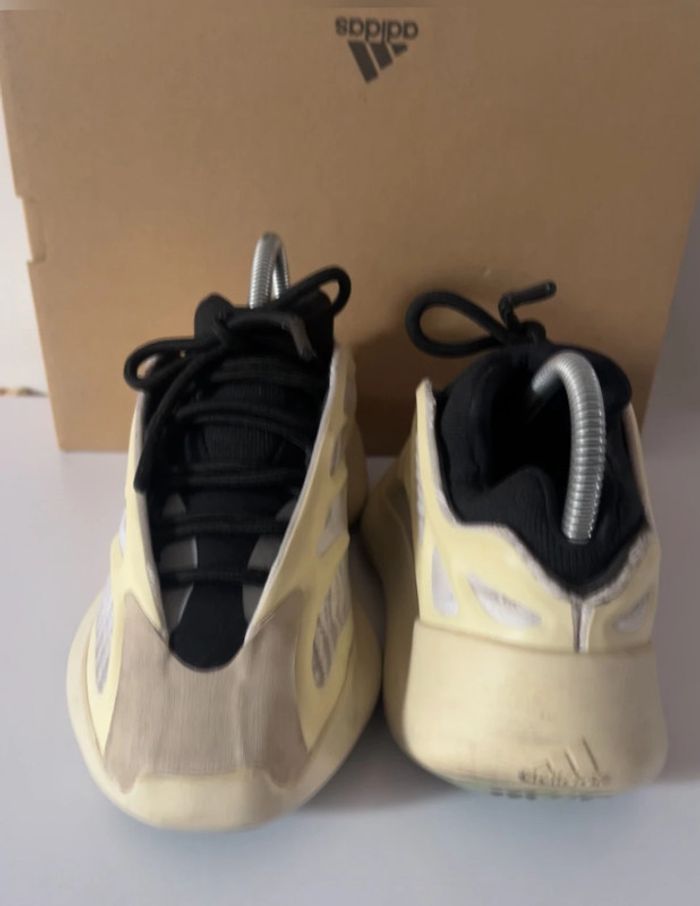 Yeezy 700 V3 No Box 38 - photo numéro 3