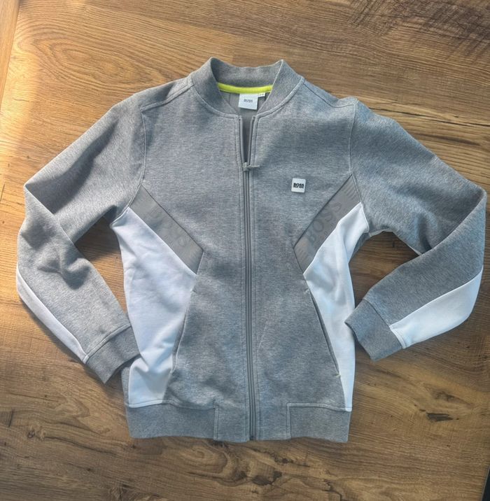 Veste Hugo, boss neuve, 12 ans - photo numéro 3