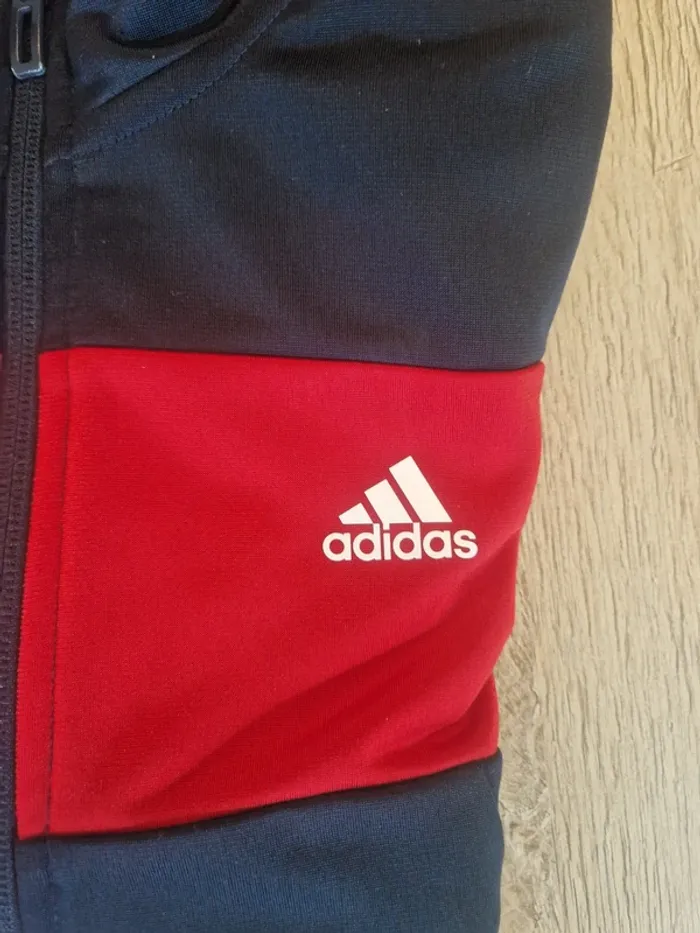 Veste zippée Adidas garçon 7 / 8 ans - photo numéro 3