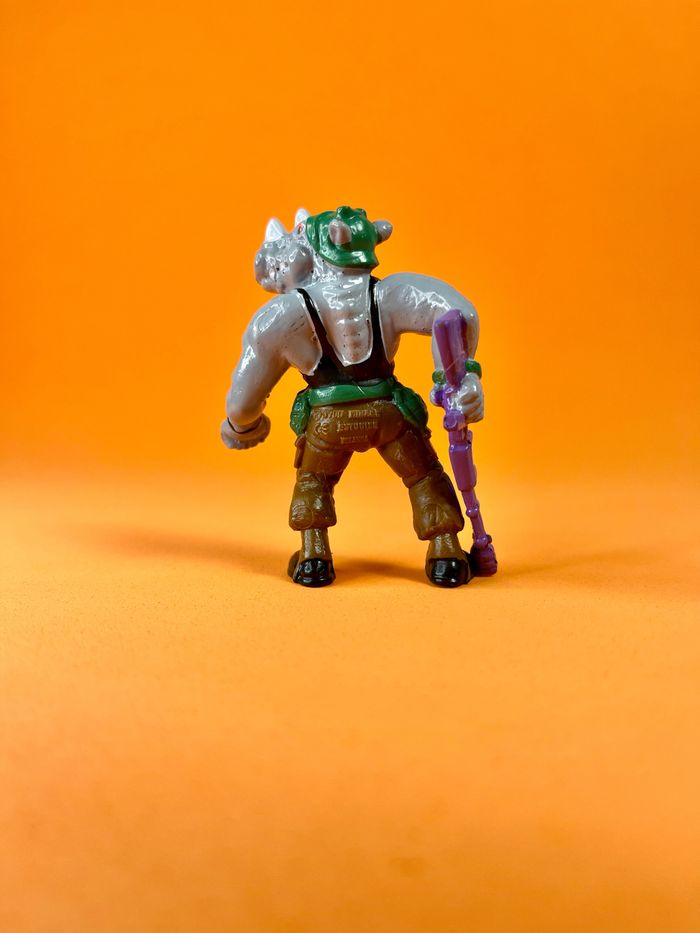 Figurine Vintage Rocksteady ( TMNT Les Tortues Ninja ) - photo numéro 5