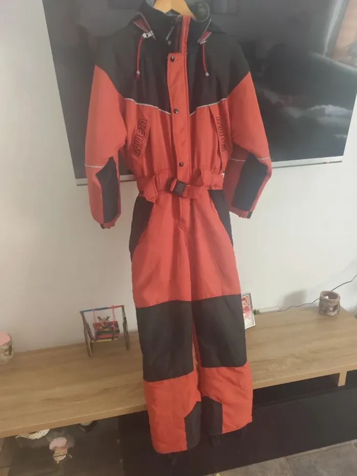 Combinaison de ski